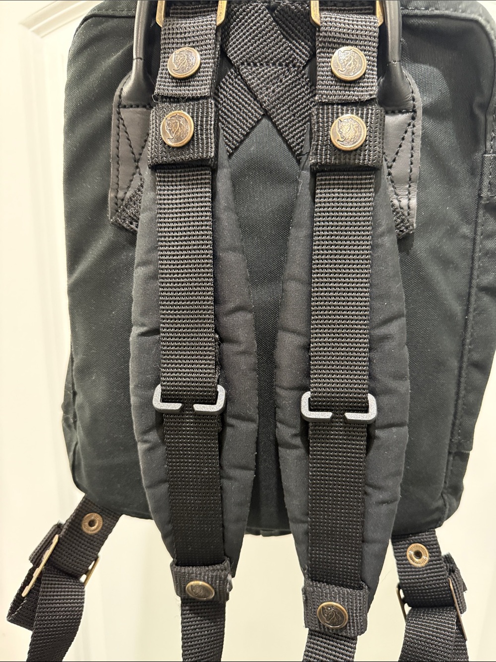 Fjallraven Kanken No. 2 Black Mini Compact Canvas Backpack - Picture 5 of 10